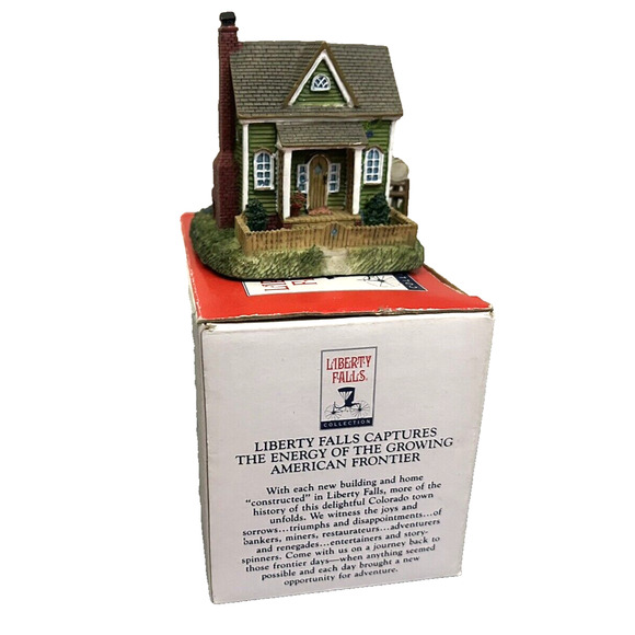 The Americana Collection Liberty Falls Hillside Farm AH182 with Box in Exc Cond - Picture 5 of 6